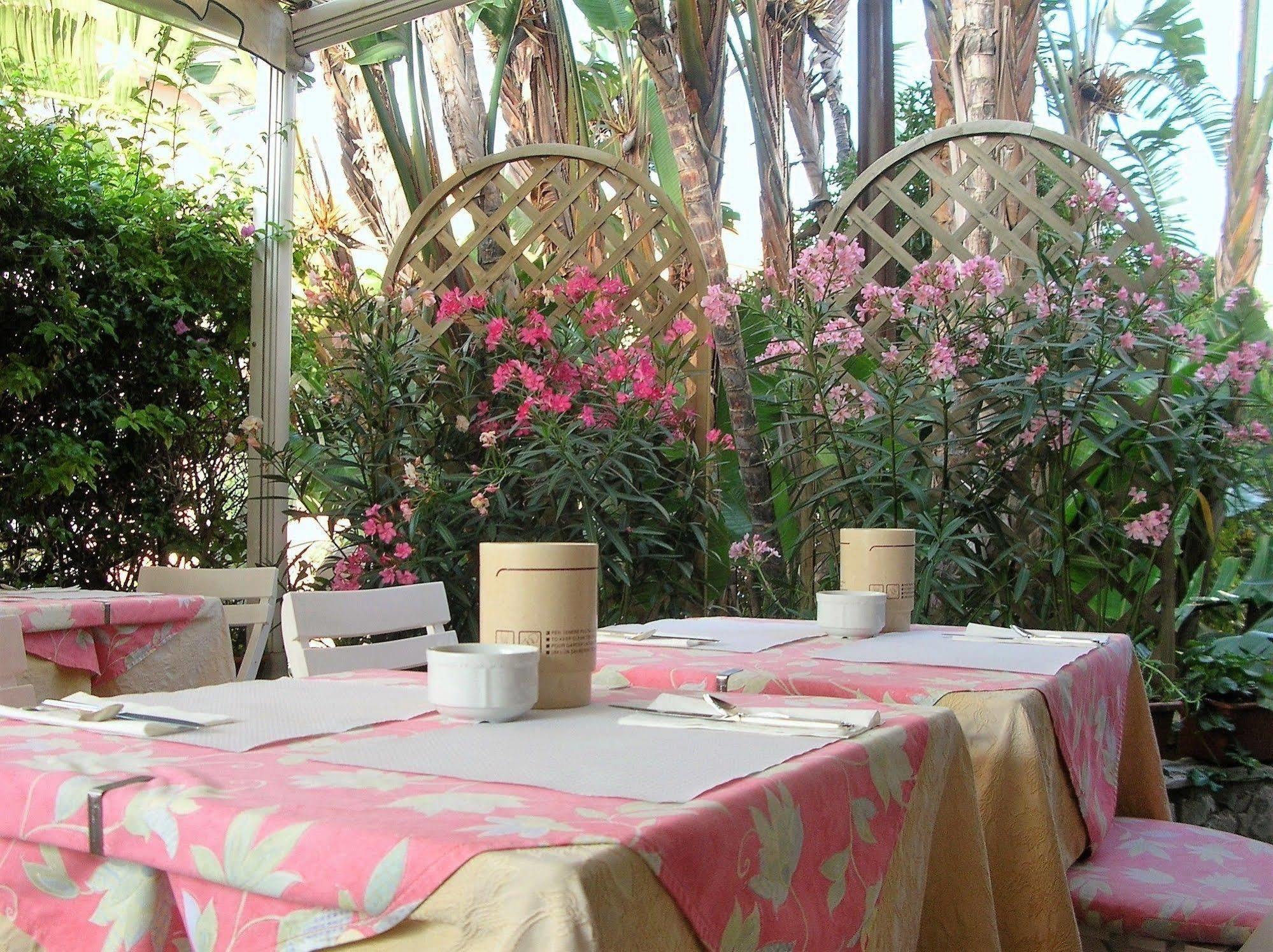 Hotel Della Punta Bordighera Exterior foto